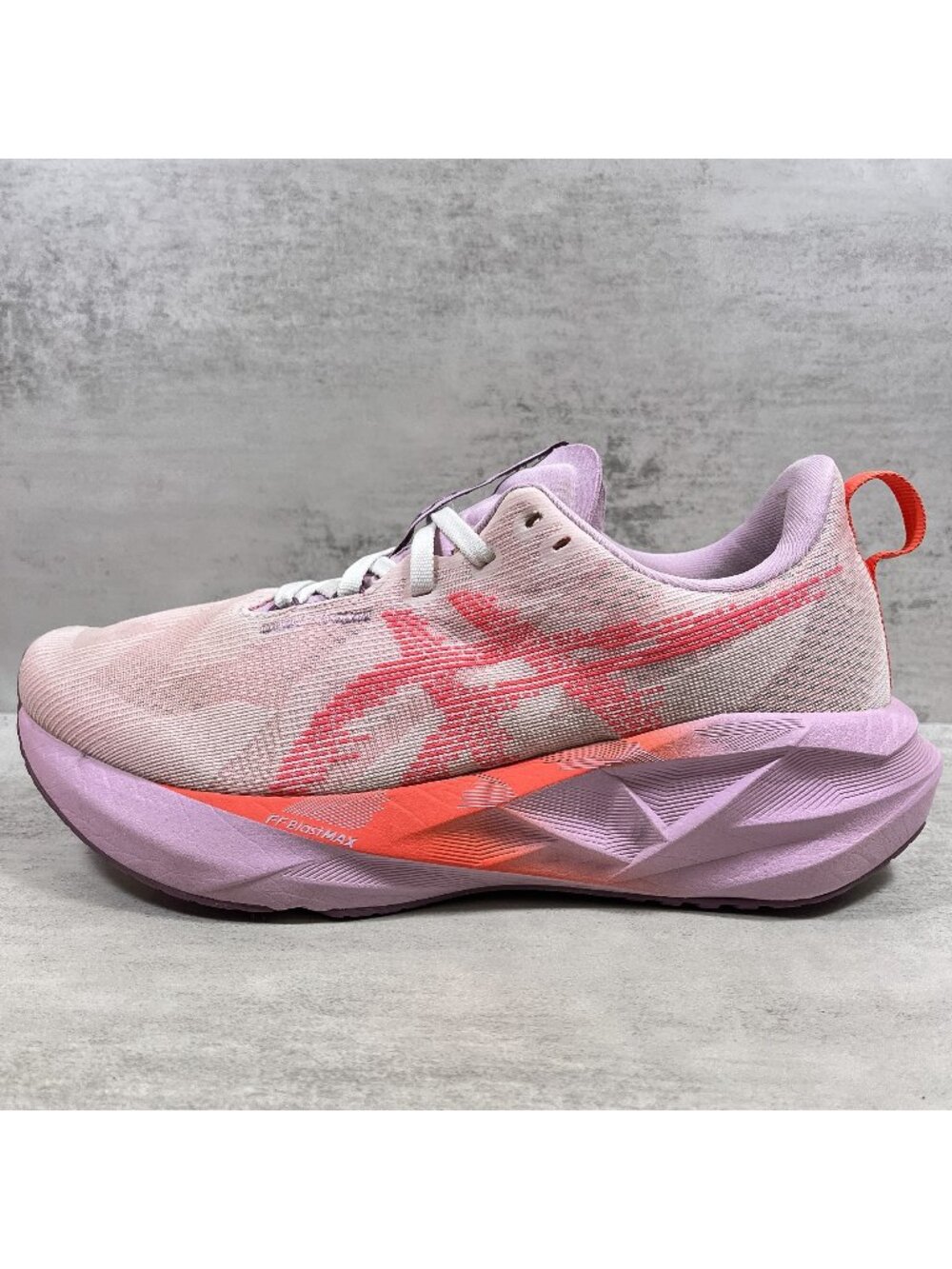 Asics Novablast 5 Running Shoes - Women's Size 9 - Pink Orange